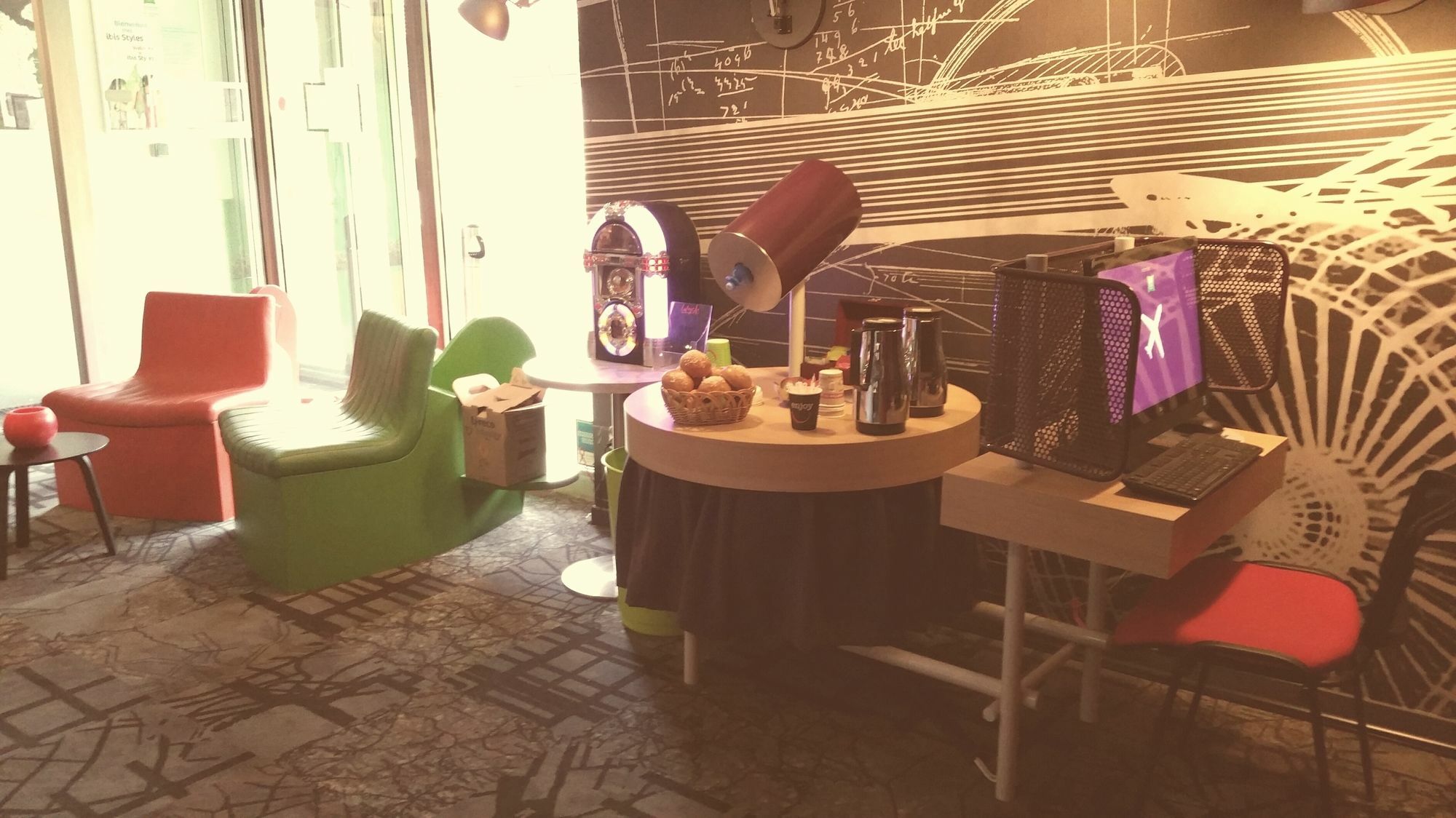 Отель Ibis Styles Paris Velizy Экстерьер фото